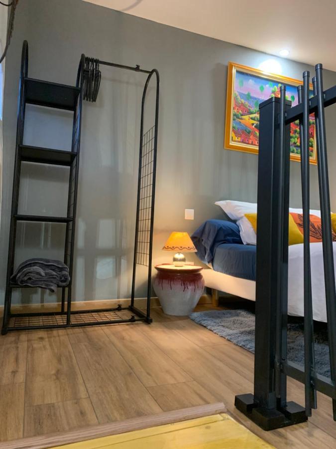 Standing Duplex Full Equipements Ideal Moyen Sejours Le Thor Exterior foto